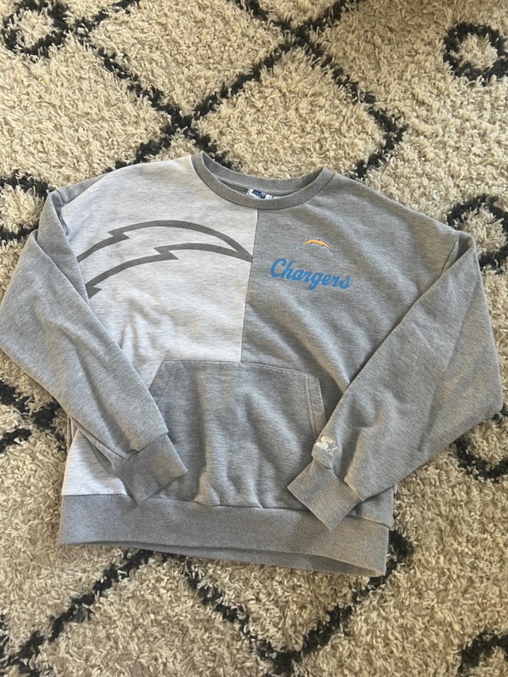 (19) Los Angeles Chargers Gray Split Logo Crewneck Sweatshirt